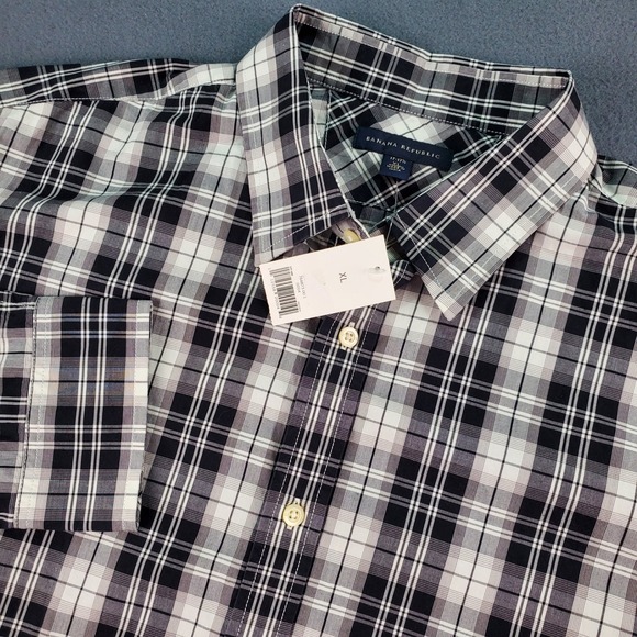Banana Republic Other - Banana Republic Mens XL Long Sleeve Button Up Shirt Plaid Black White Casual